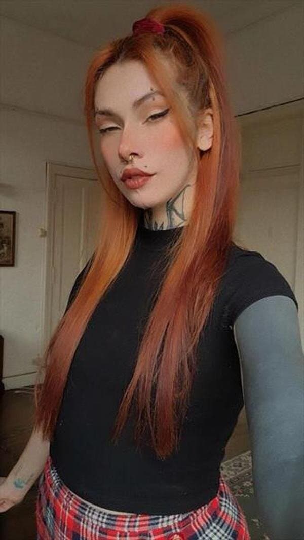 Deltoya, escort en La Plata